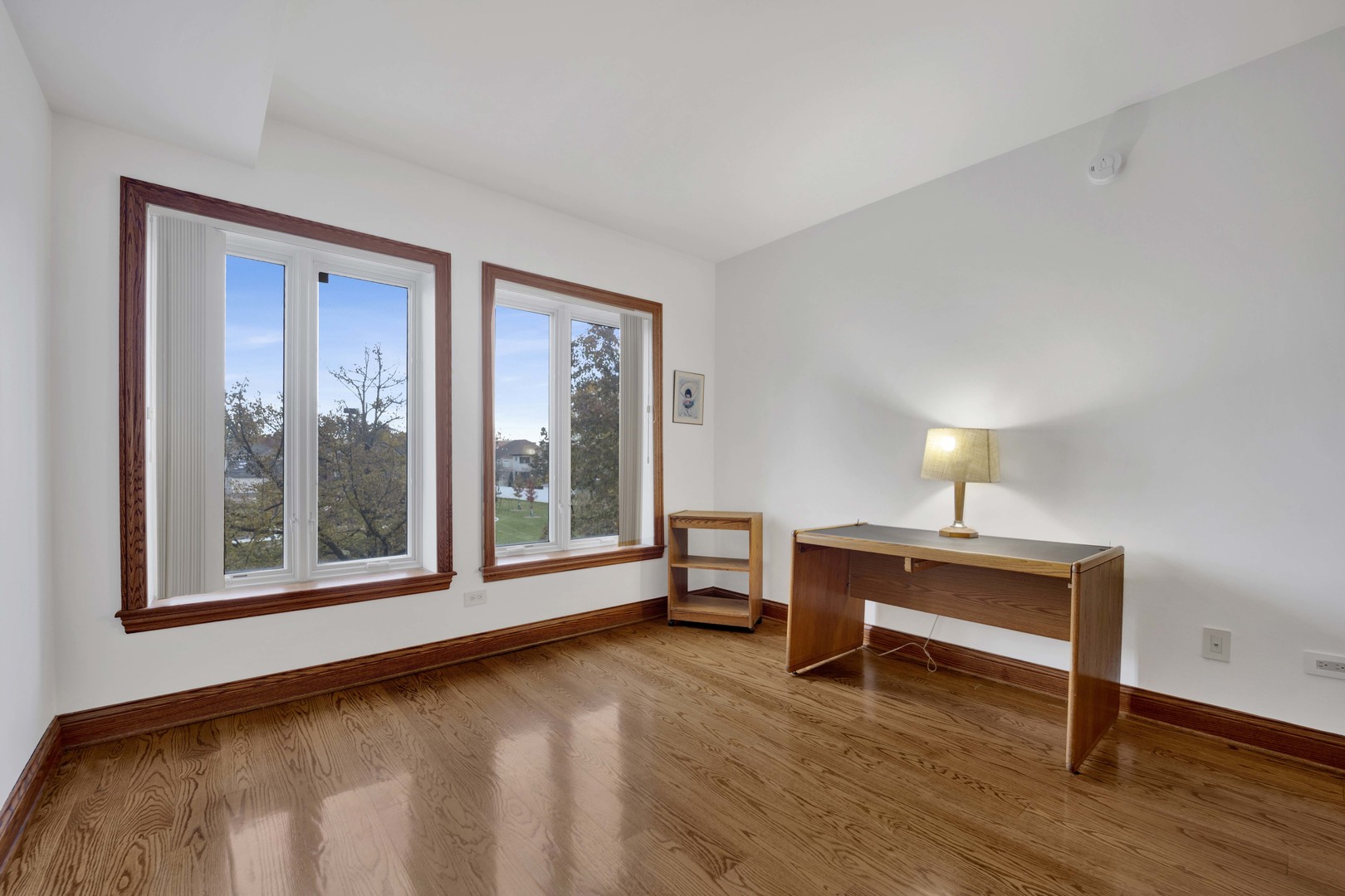 145 S York Street #322, Elmhurst, IL 60126