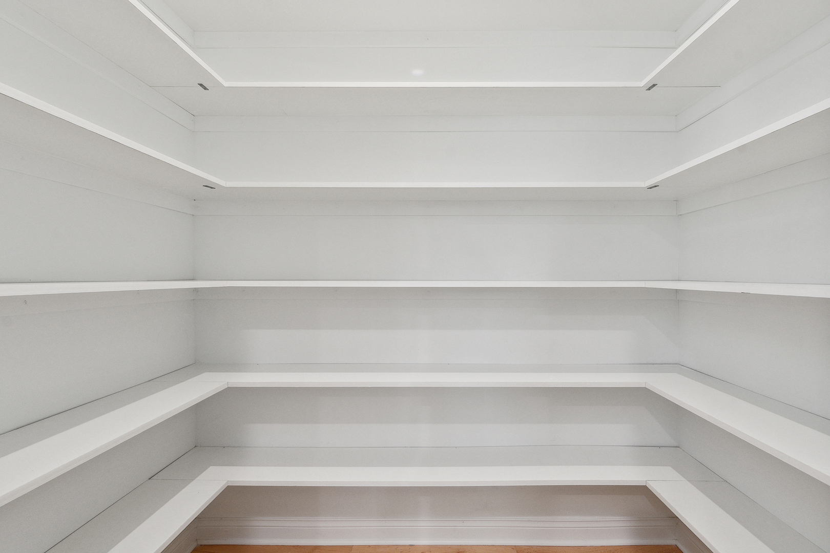 6705 W 91st Place, Oak Lawn, IL 60453