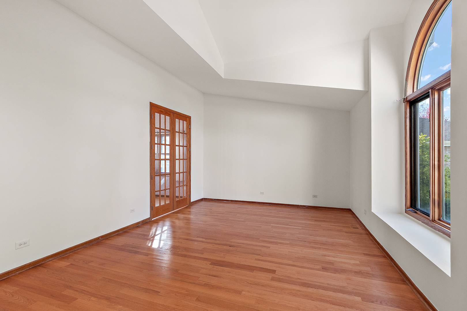 17709 PEACOCK Lane, Tinley Park, IL 60477