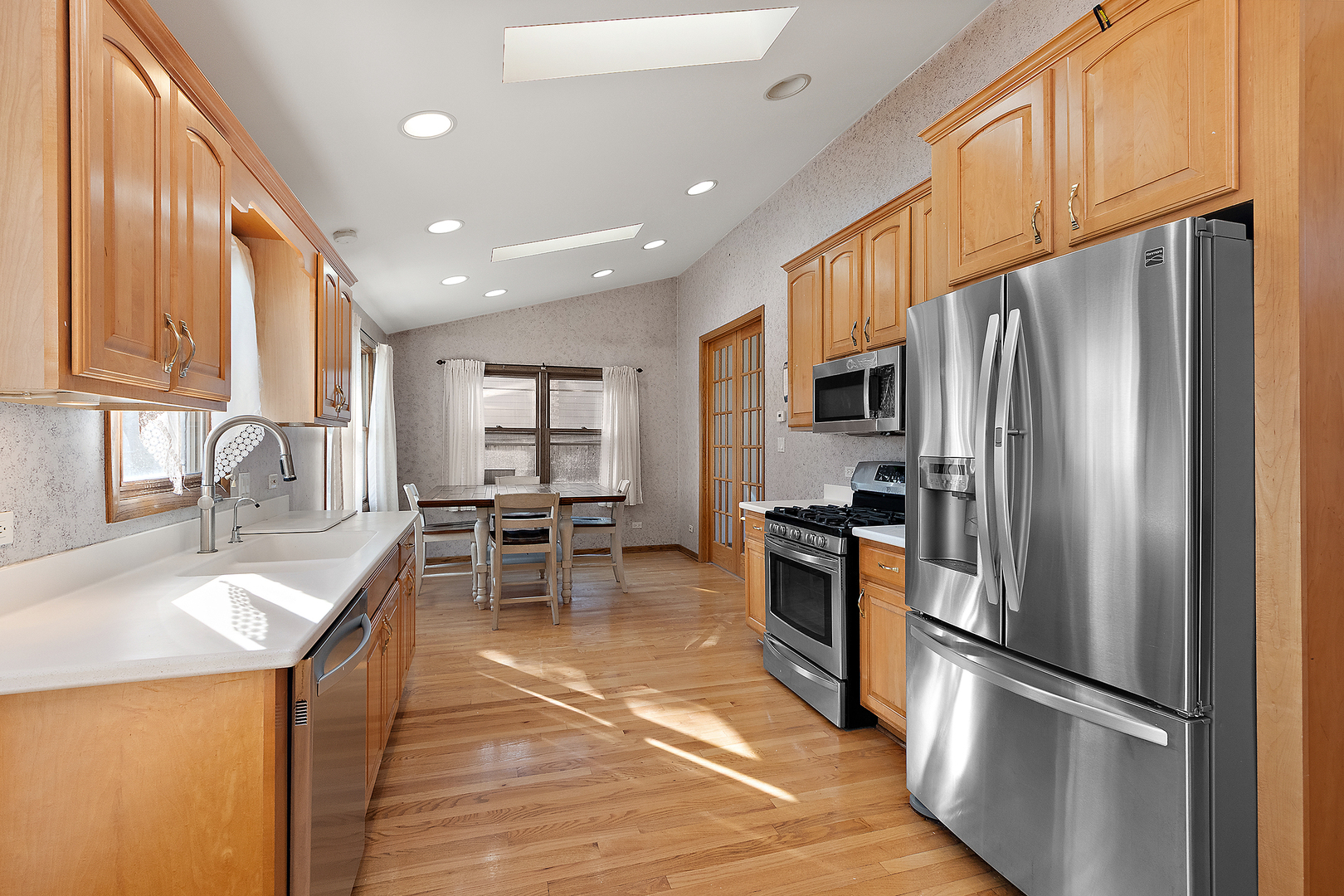 17709 PEACOCK Lane, Tinley Park, IL 60477