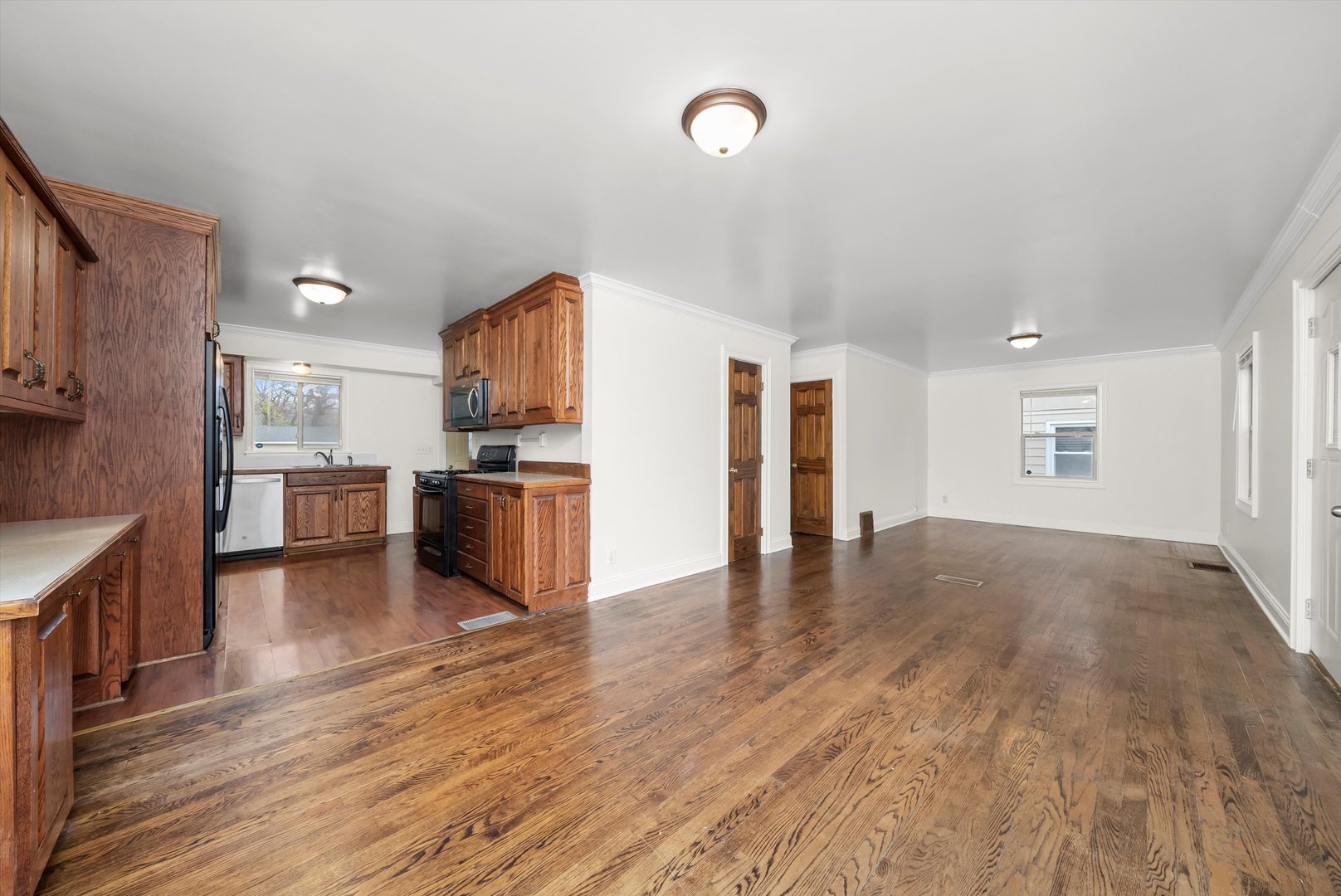 2512 Salem Boulevard, Zion, IL 60099