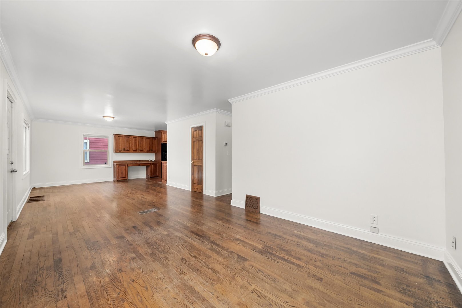 2512 Salem Boulevard, Zion, IL 60099