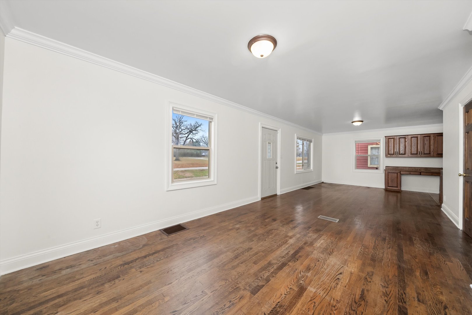 2512 Salem Boulevard, Zion, IL 60099