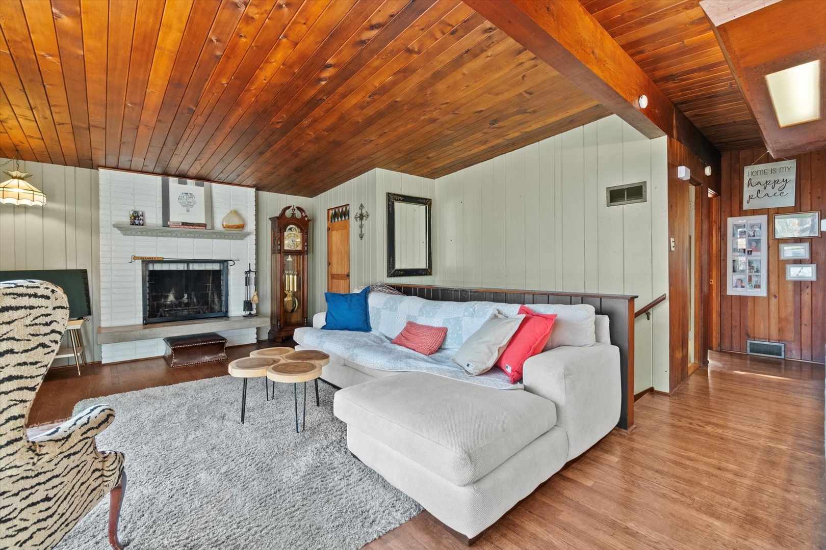 214 Pottawatomie Lane, New Lenox, IL 60451