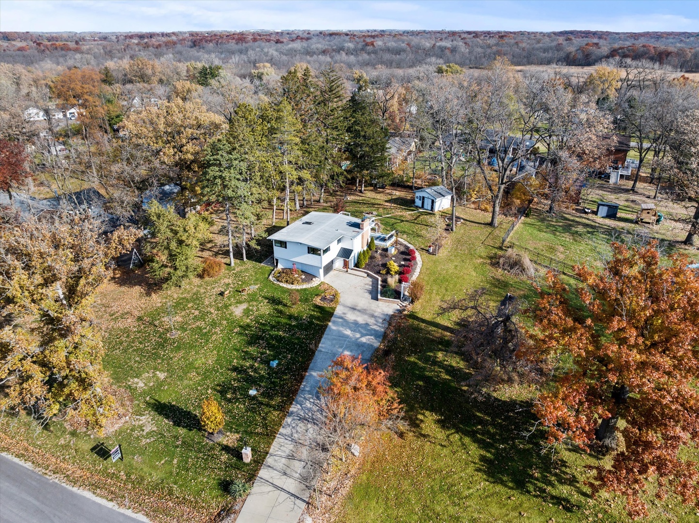 214 Pottawatomie Lane, New Lenox, IL 60451