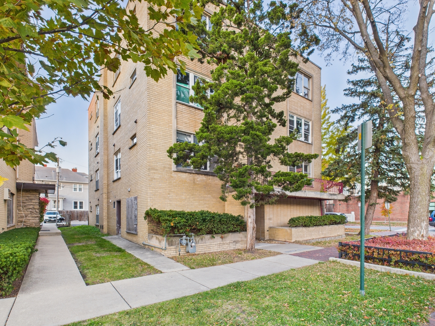 300 Chicago Avenue #4N, Oak Park, IL 60302
