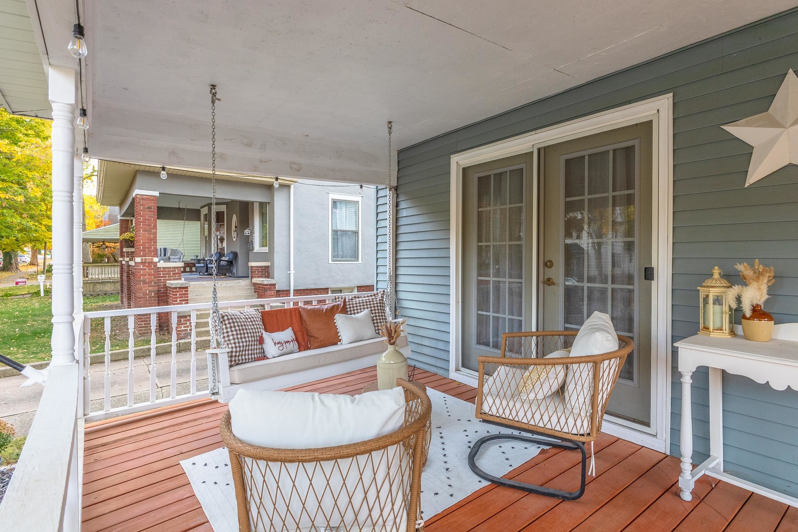 609 N Jackson Street, Clinton, IL 61727