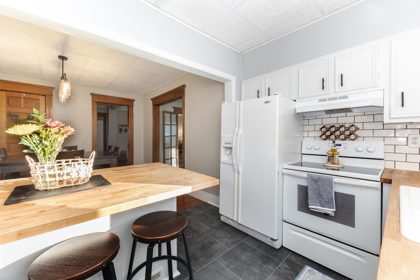 609 N Jackson Street, Clinton, IL 61727