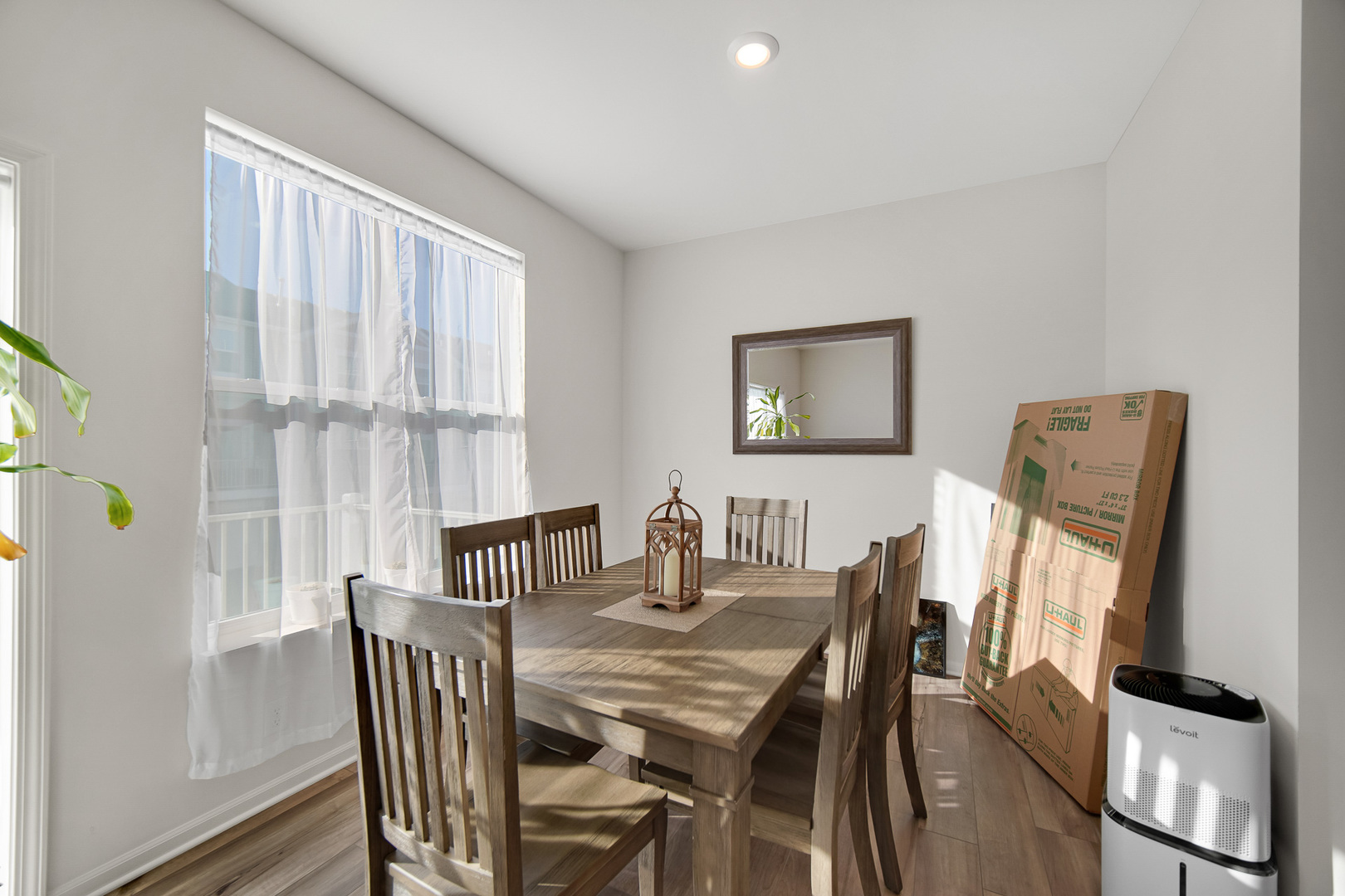 1015 Atterberg Road, South Elgin, IL 60177