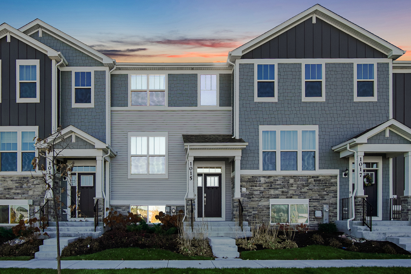 1015 Atterberg Road, South Elgin, IL 60177