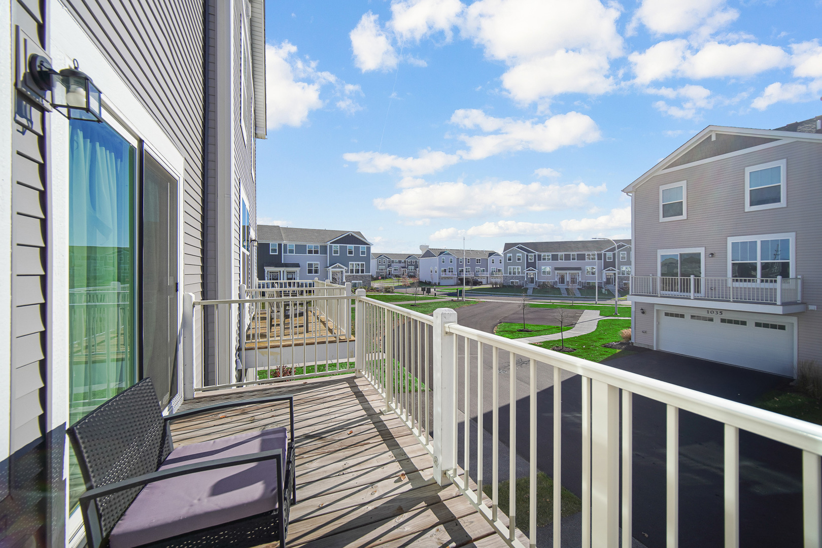 1015 Atterberg Road, South Elgin, IL 60177