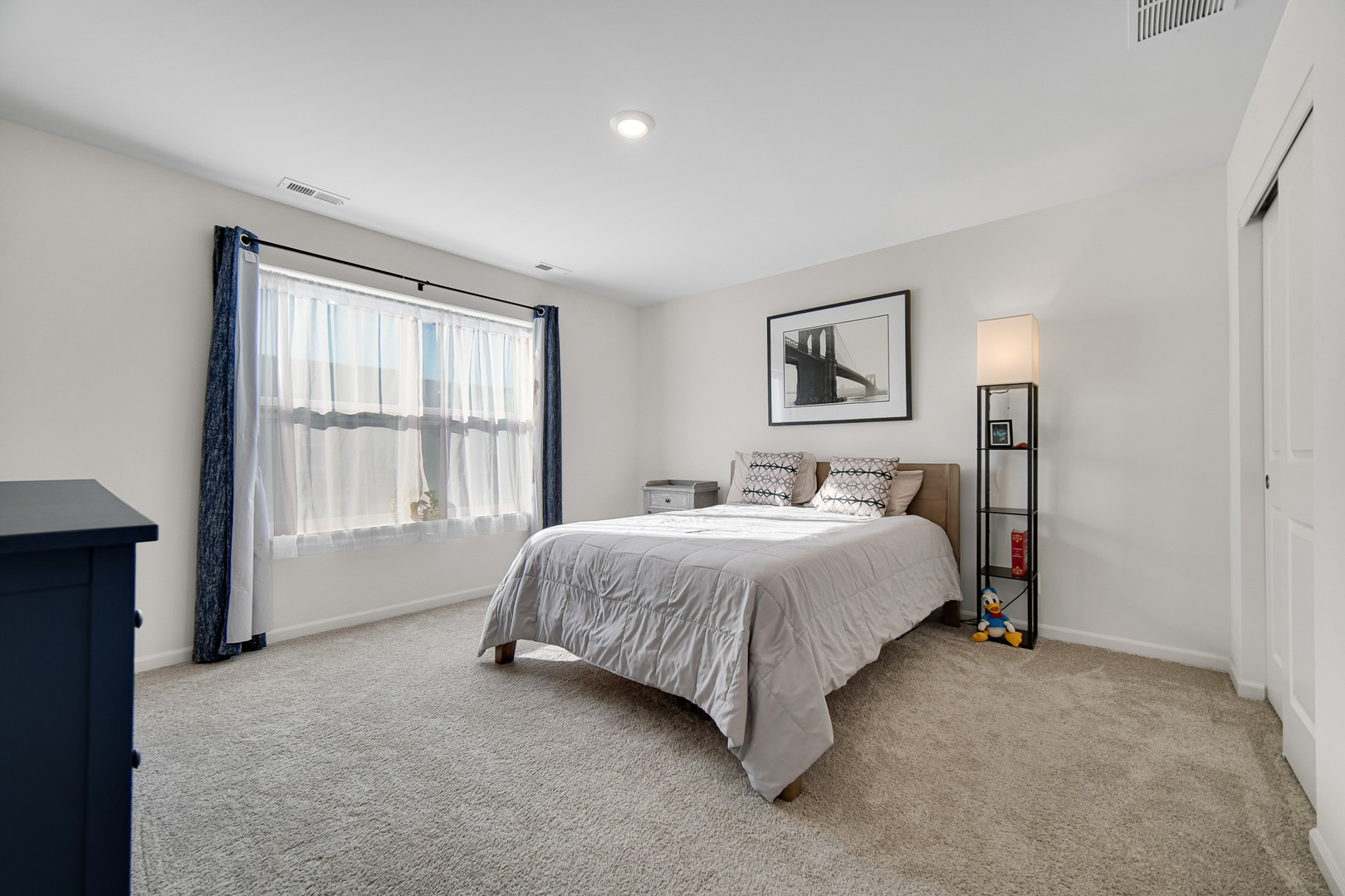 1015 Atterberg Road, South Elgin, IL 60177