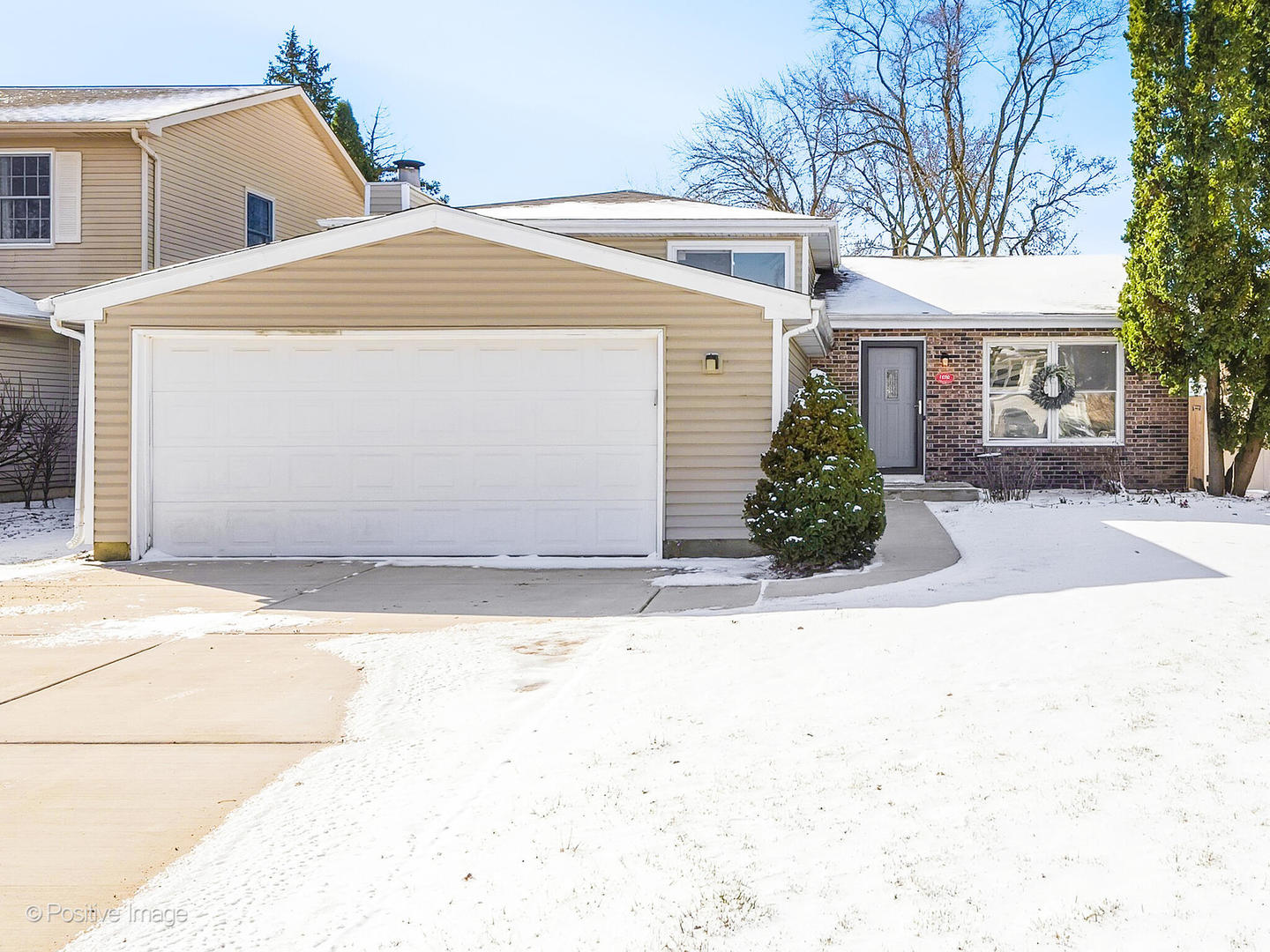 1500 Pershing Avenue, Wheaton, IL 60189