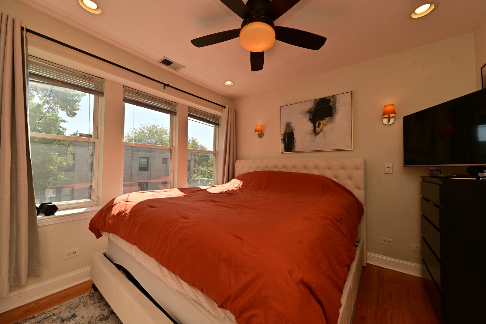 3350 W GRACE Street #3, Chicago, IL 60618