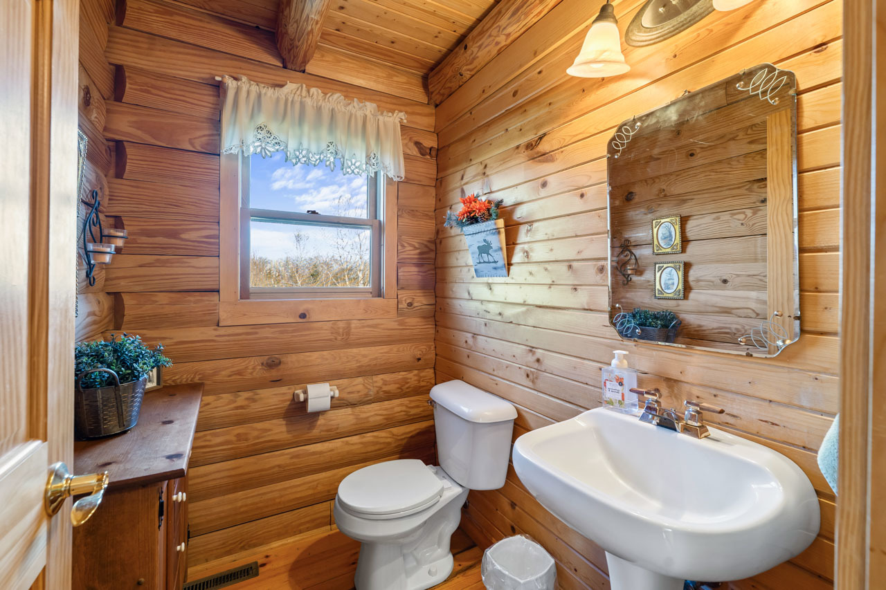 18508 128th Street, Bristol, WI 53104