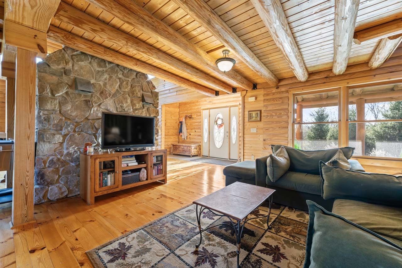 18508 128th Street, Bristol, WI 53104