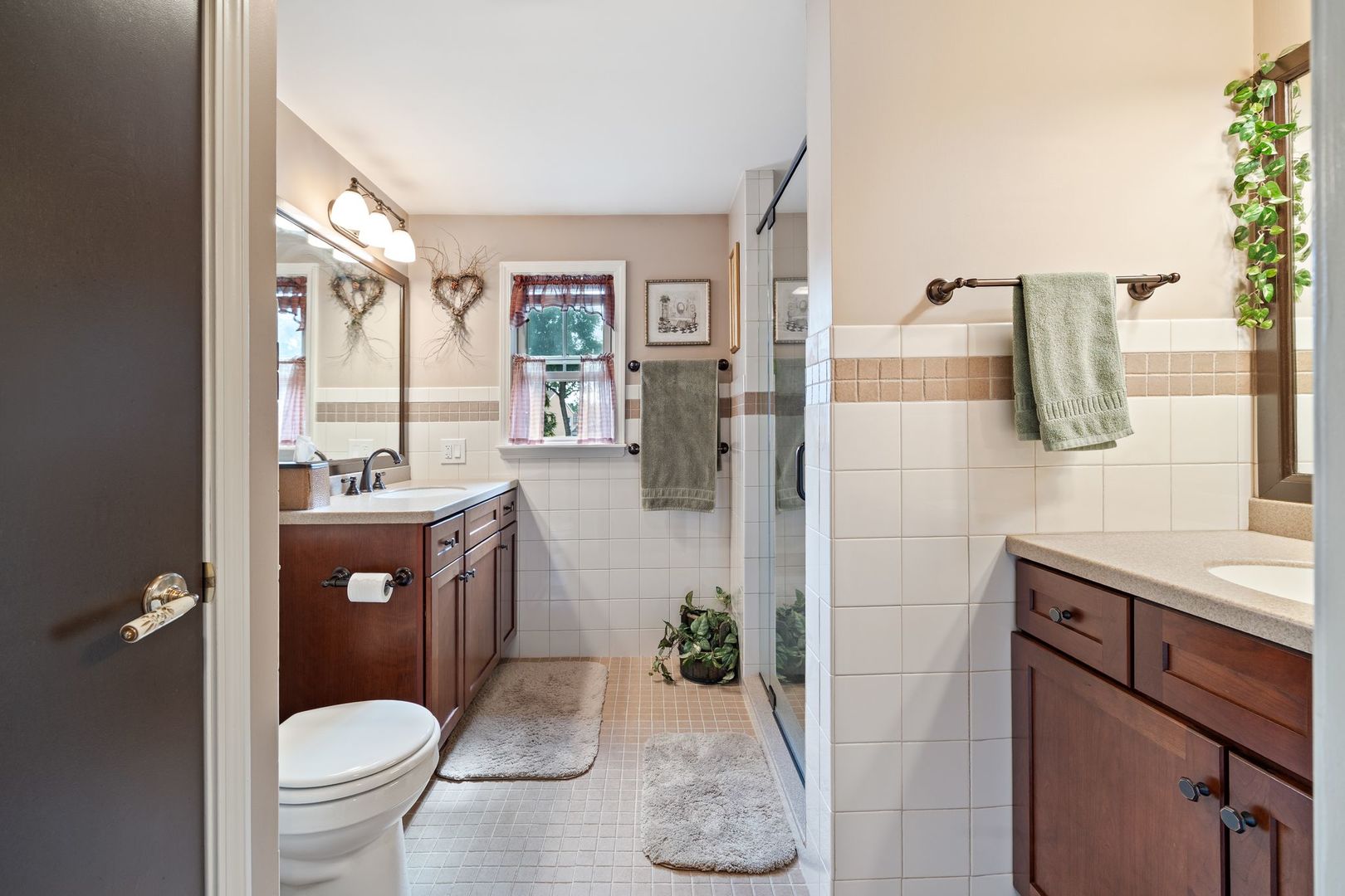 223 W Washington Boulevard, Lombard, IL 60148