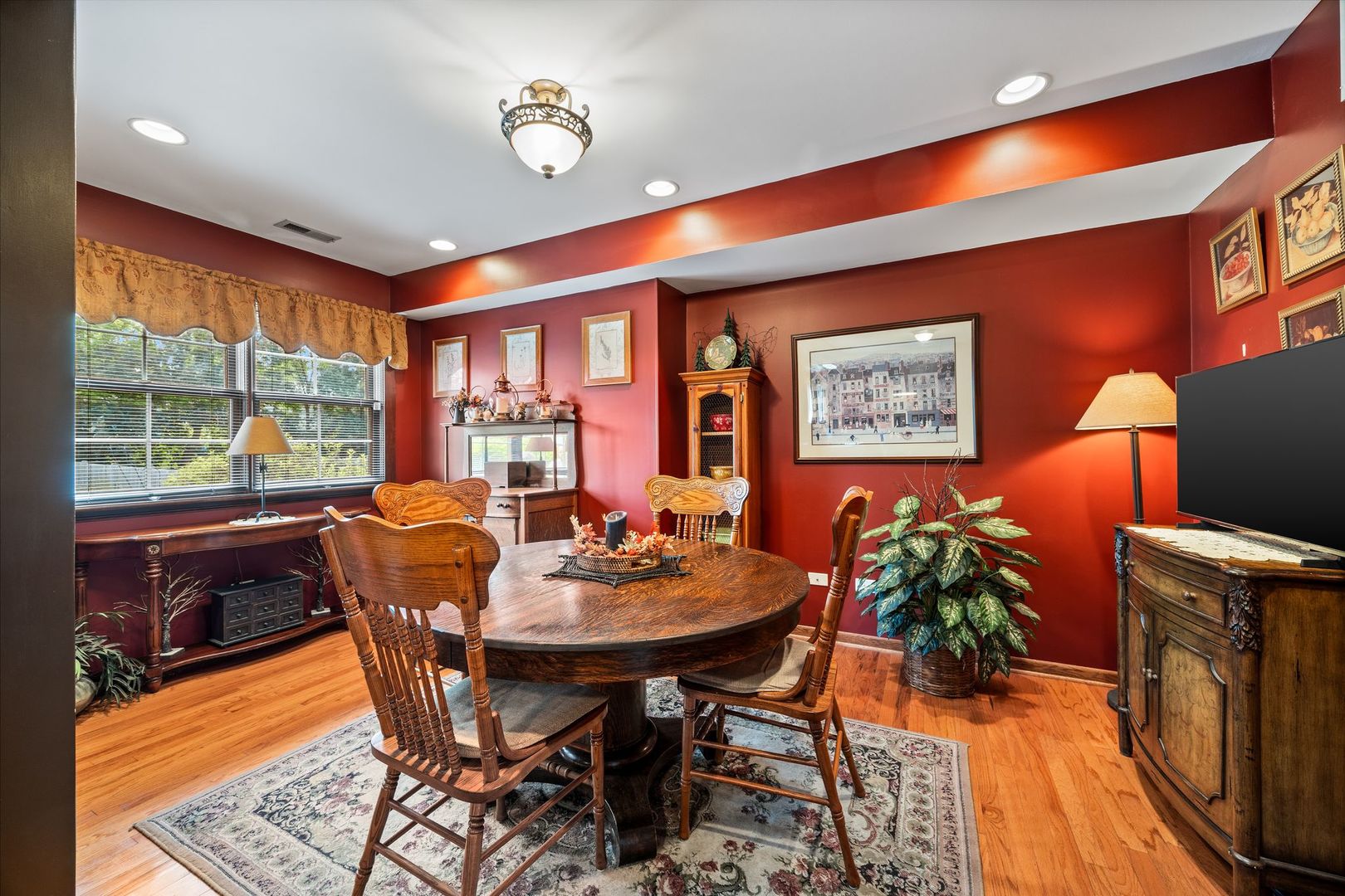 223 W Washington Boulevard, Lombard, IL 60148