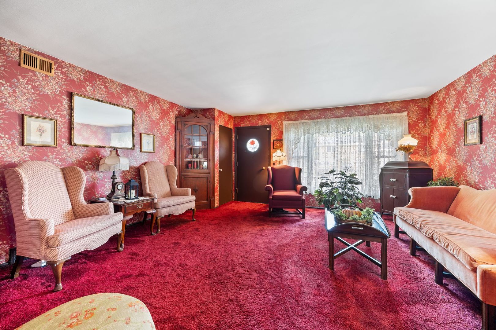 223 W Washington Boulevard, Lombard, IL 60148