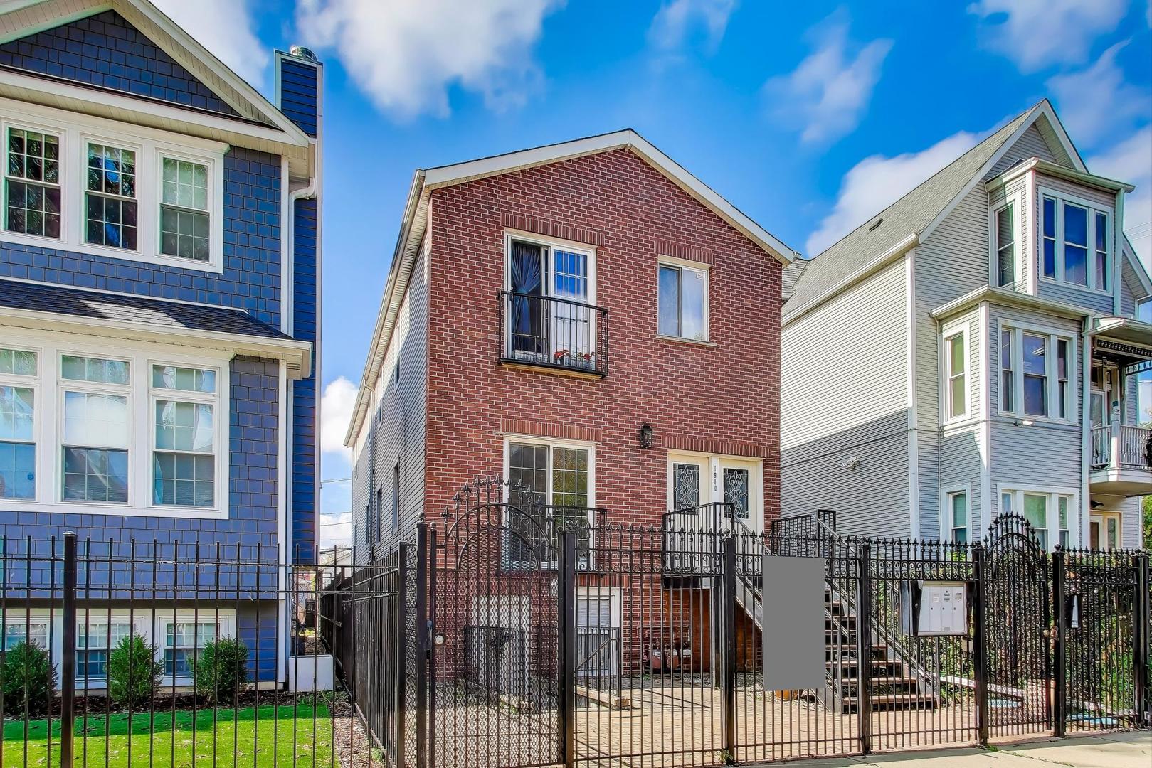 1940 N Ridgeway Avenue #2, Chicago, IL 60647