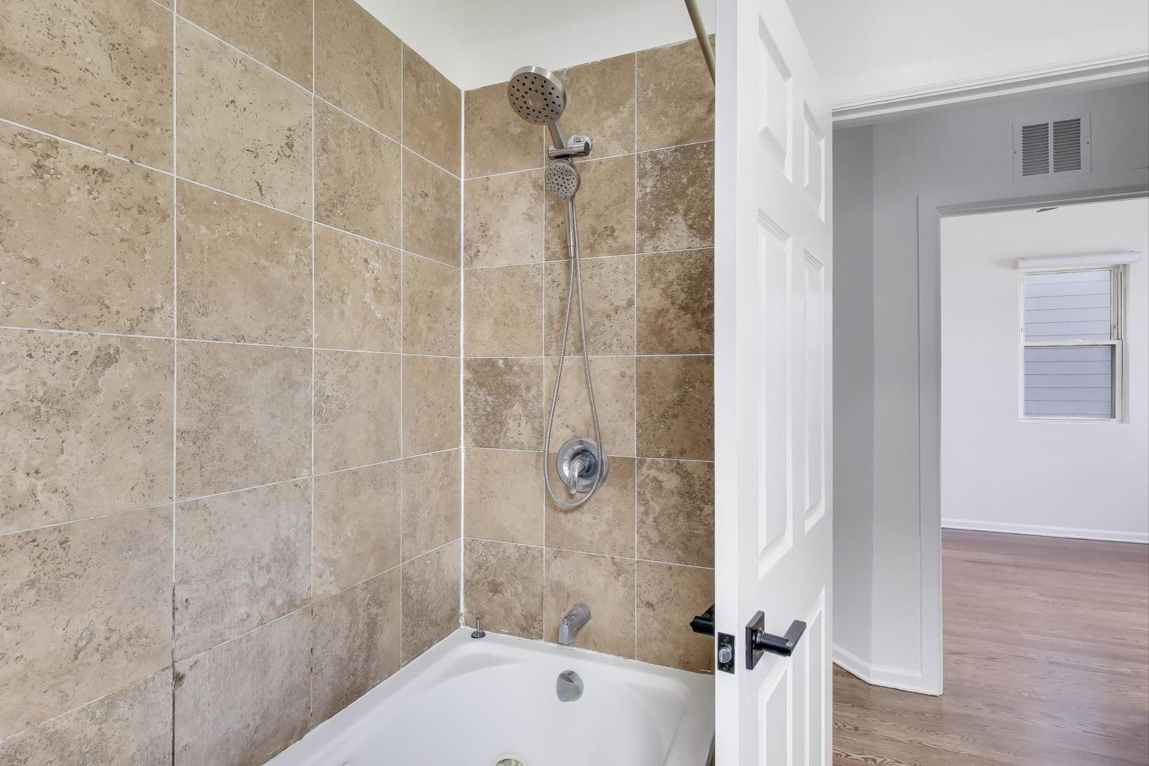 1940 N Ridgeway Avenue #2, Chicago, IL 60647