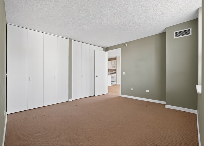 545 N Dearborn Street #1804, Chicago, IL 60654