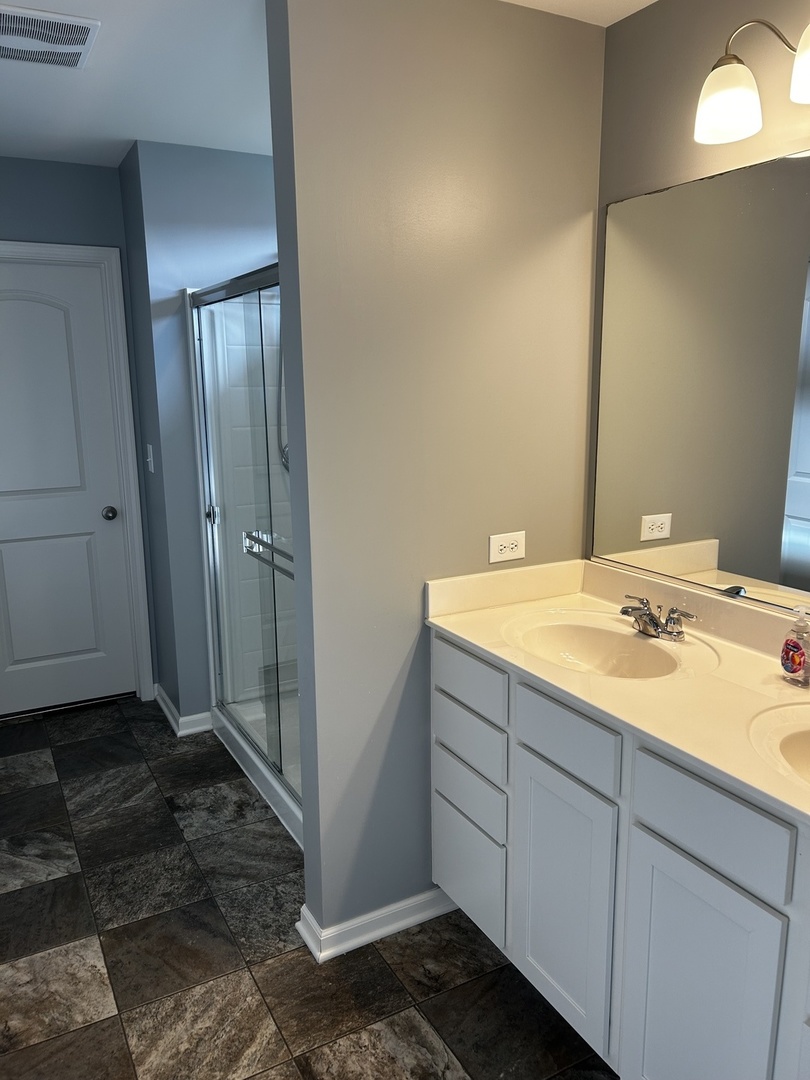 895 Timber Lake Drive, Antioch, IL 60002