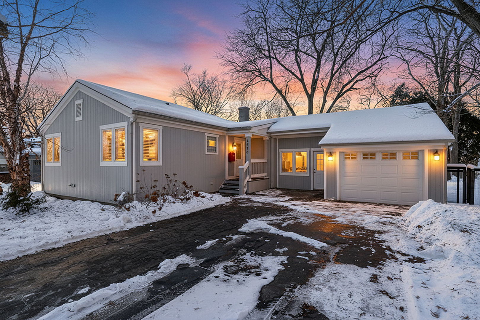 4426 Florence Avenue, Downers Grove, IL 60515