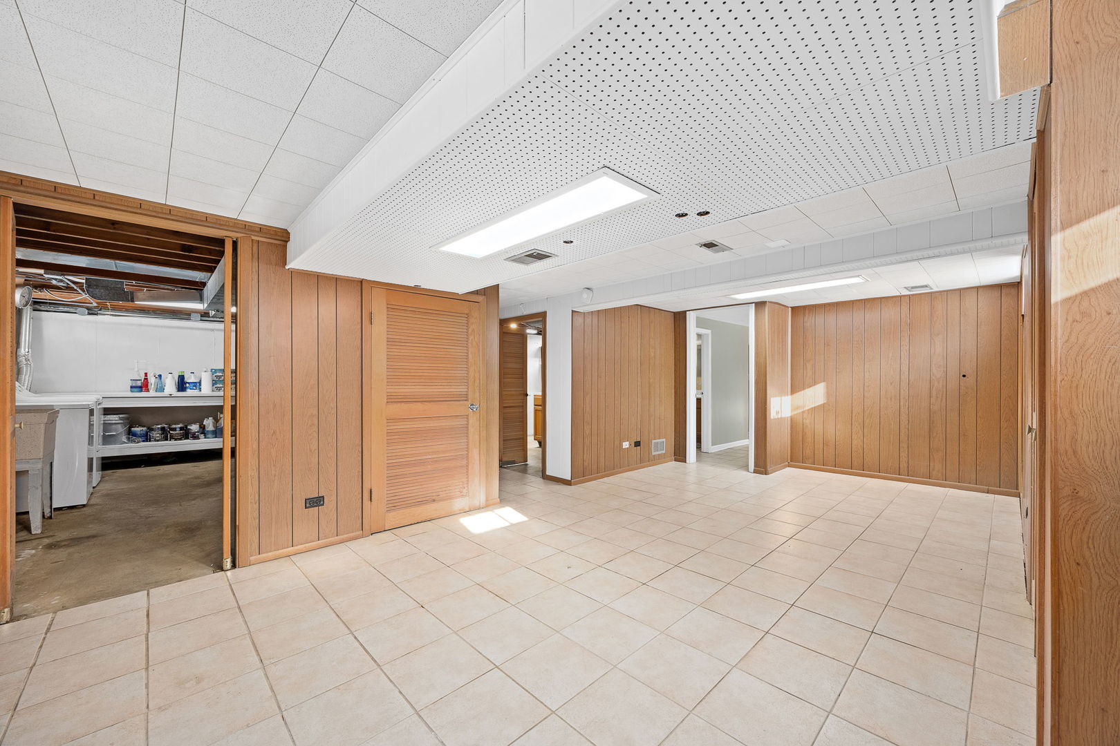 4426 Florence Avenue, Downers Grove, IL 60515