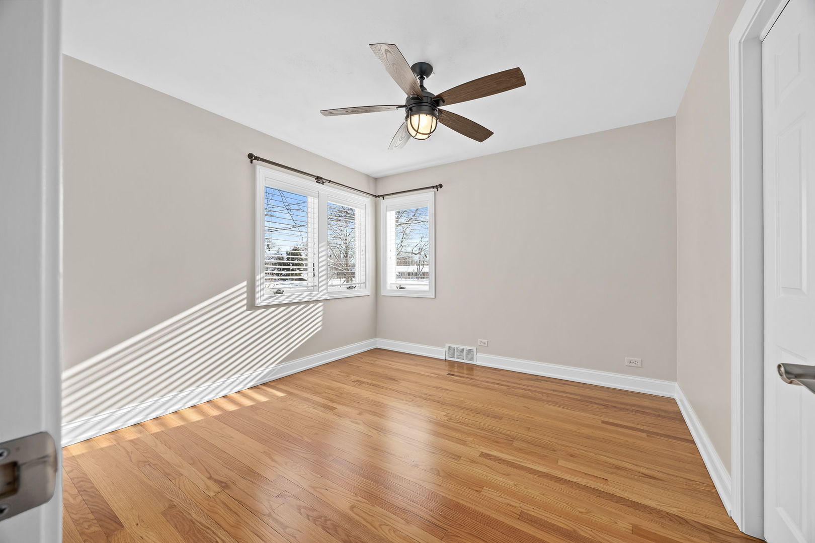 4426 Florence Avenue, Downers Grove, IL 60515