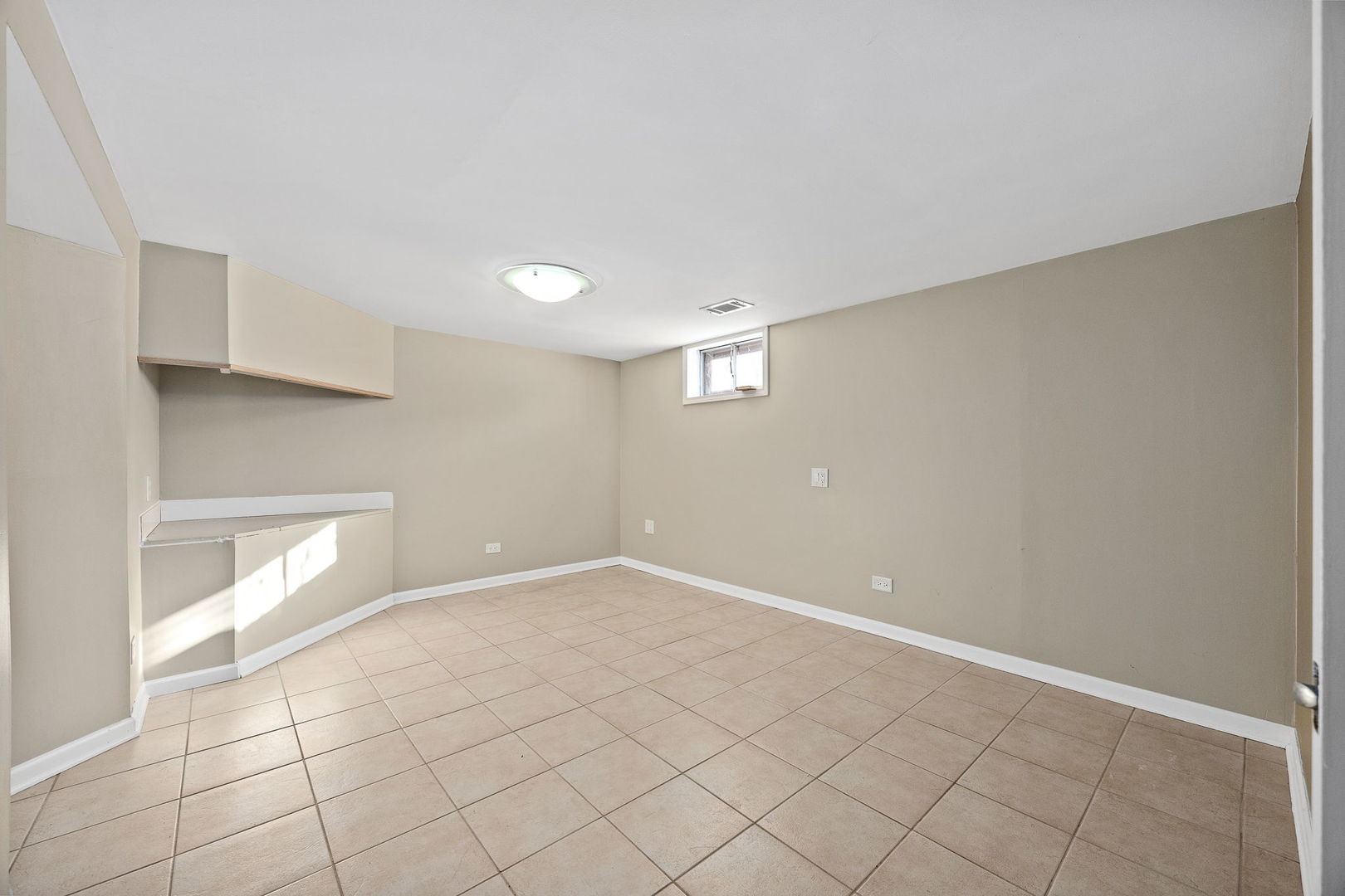 4426 Florence Avenue, Downers Grove, IL 60515