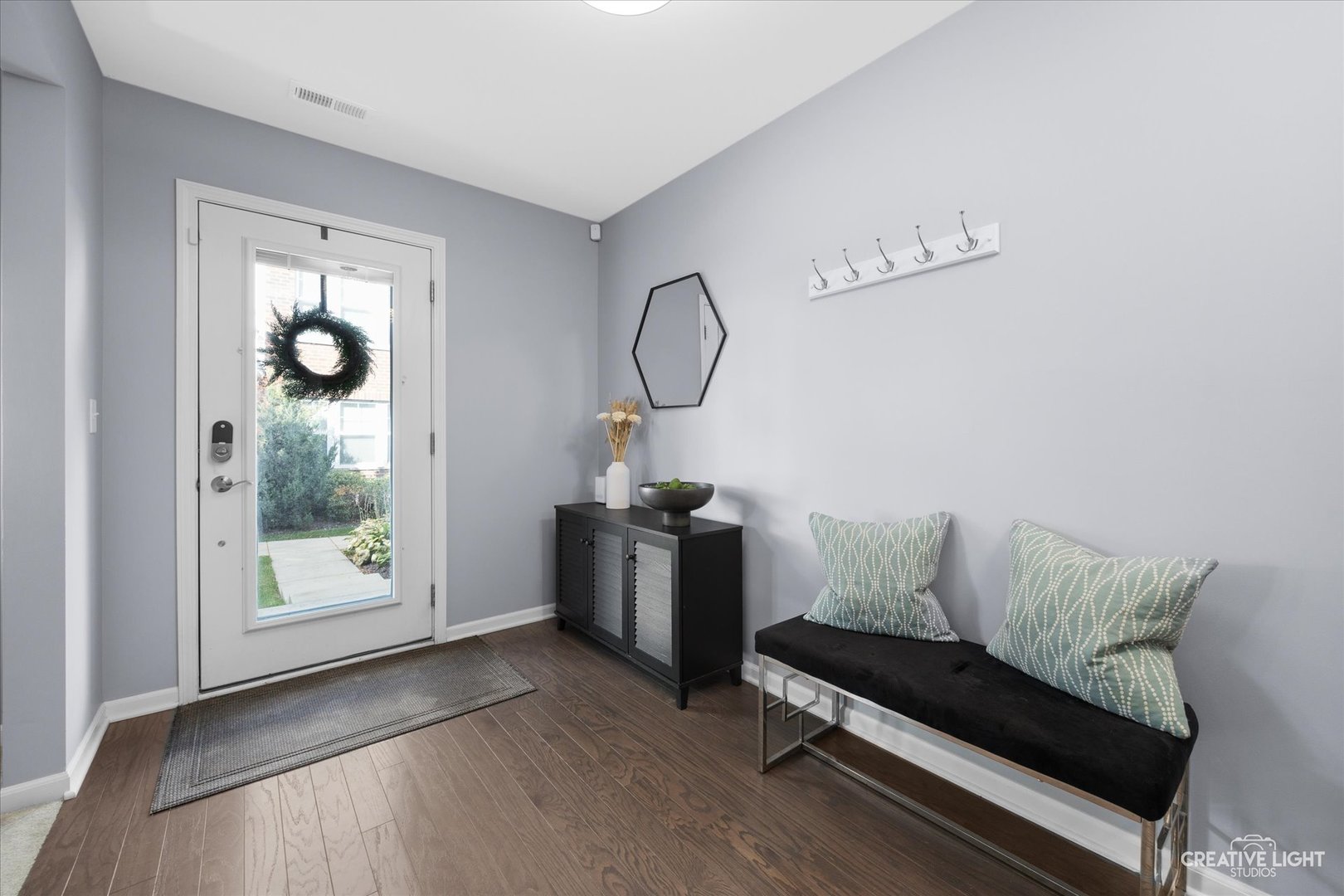 3570 Sawgrass Drive, Woodridge, IL 60517