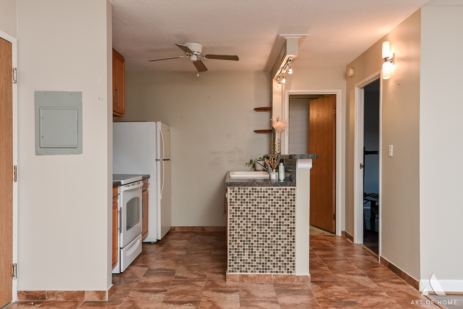 5550 Astor Lane #317, Rolling Meadows, IL 60008