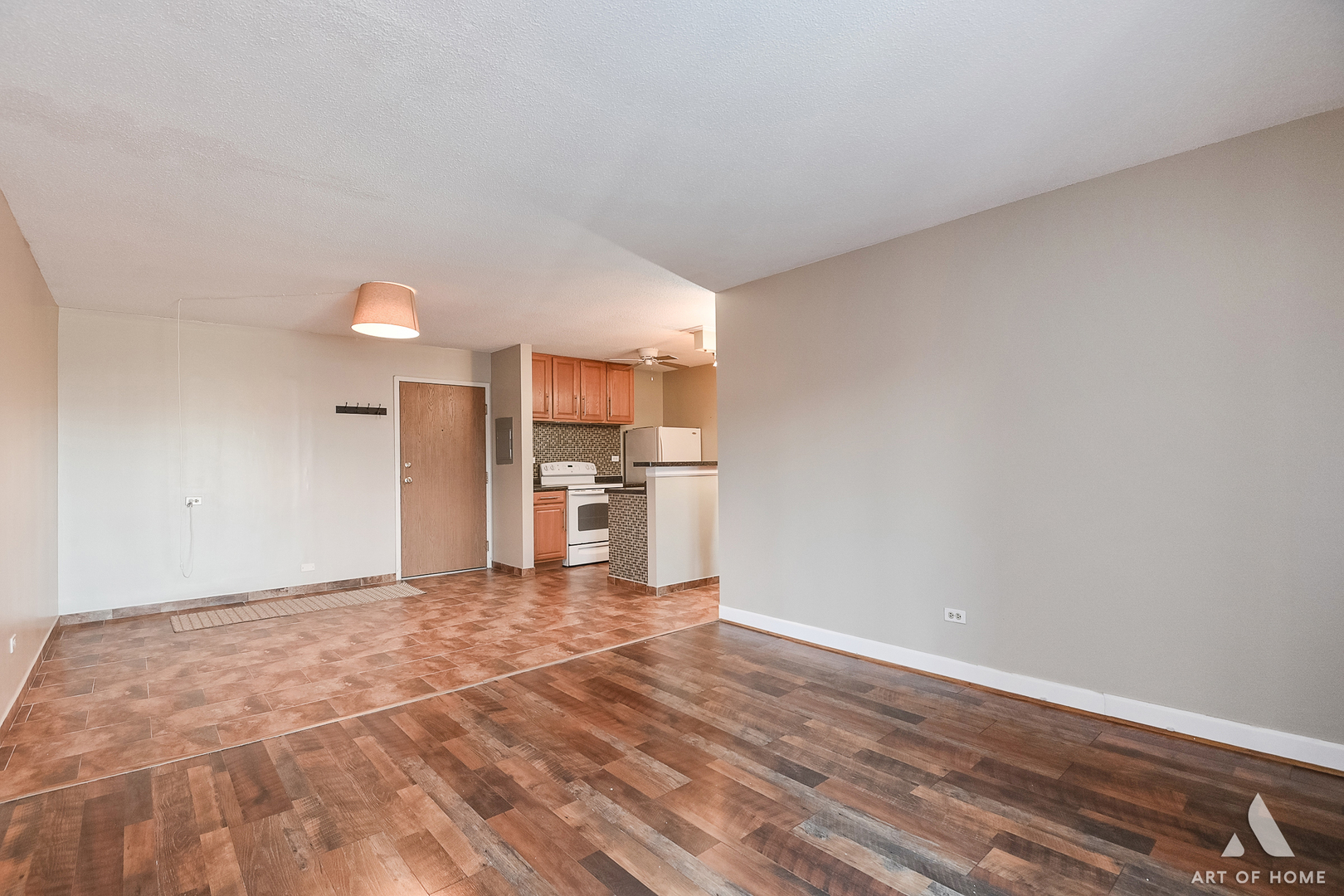 5550 Astor Lane #317, Rolling Meadows, IL 60008