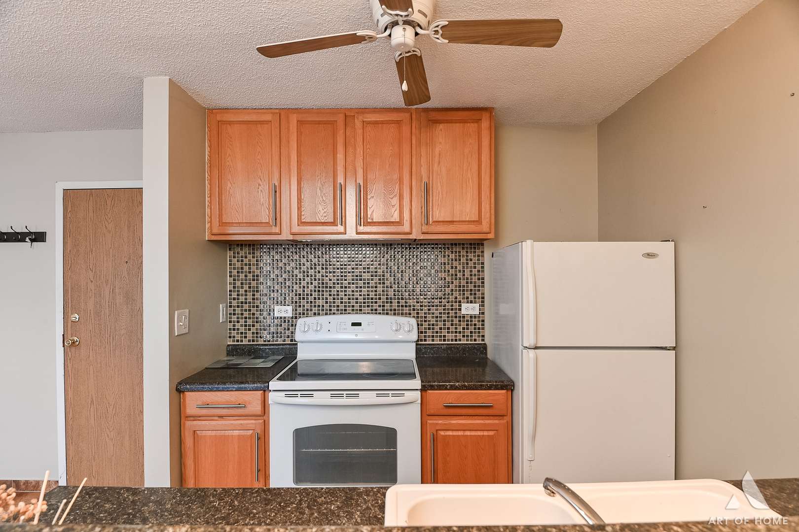 5550 Astor Lane #317, Rolling Meadows, IL 60008