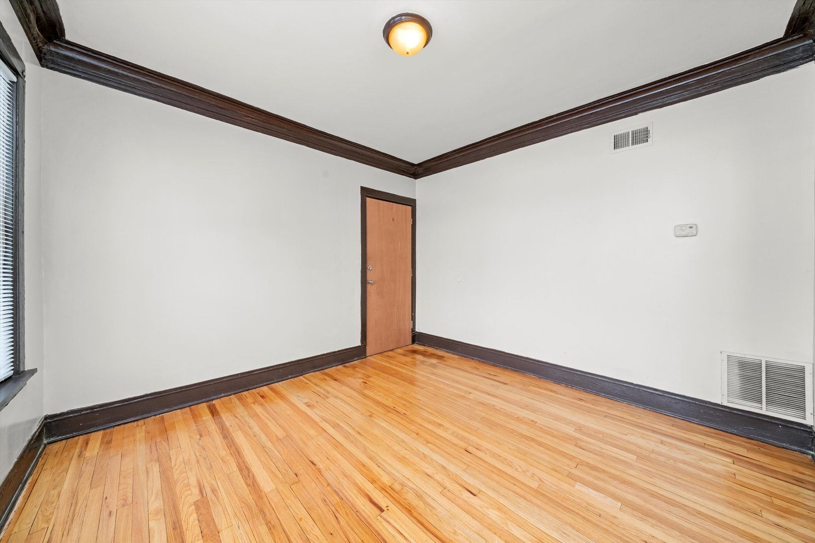 815 W 76th Street, Chicago, IL 60620