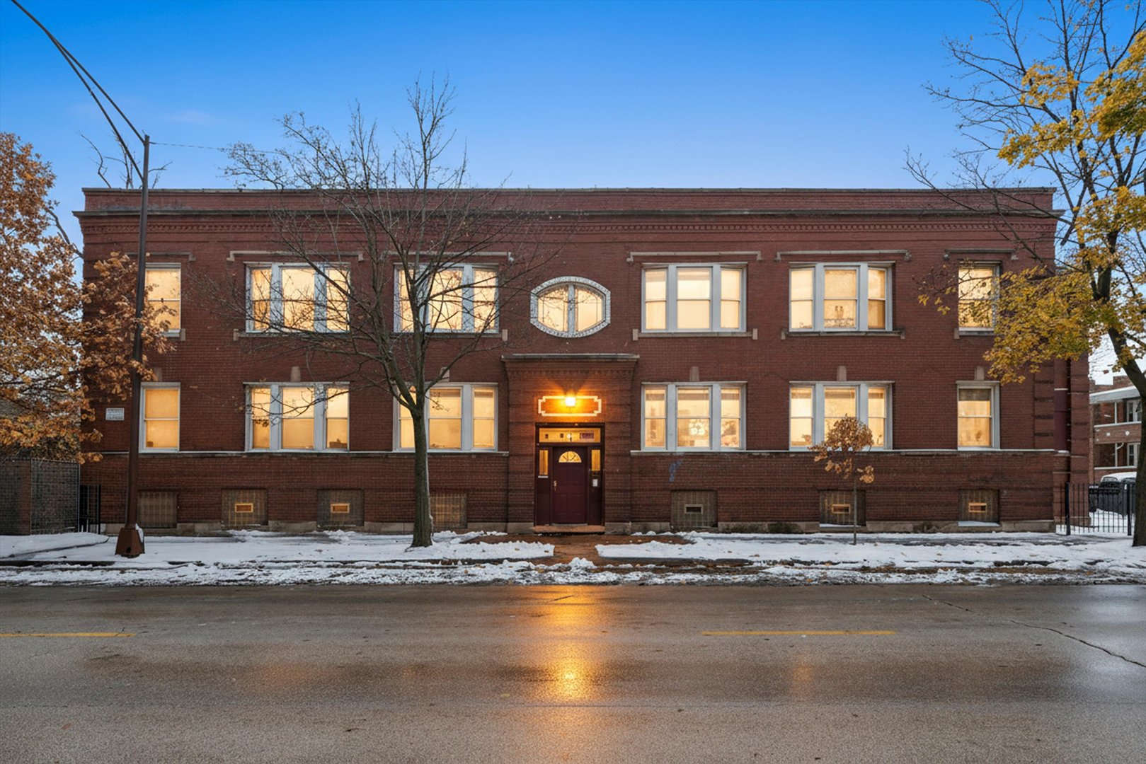 815 W 76th Street, Chicago, IL 60620