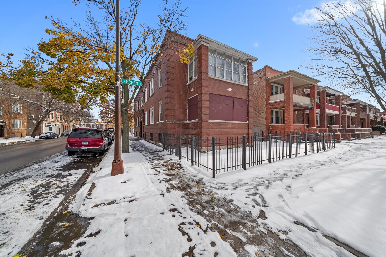 815 W 76th Street, Chicago, IL 60620