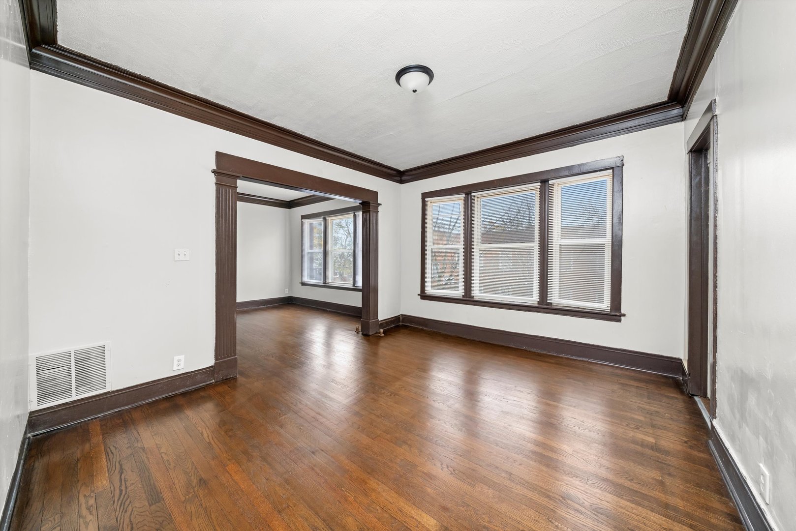 815 W 76th Street, Chicago, IL 60620