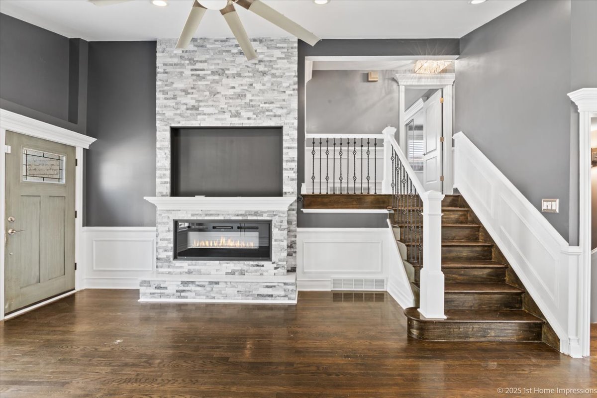 4325 Adeline Drive, Oak Lawn, IL 60453