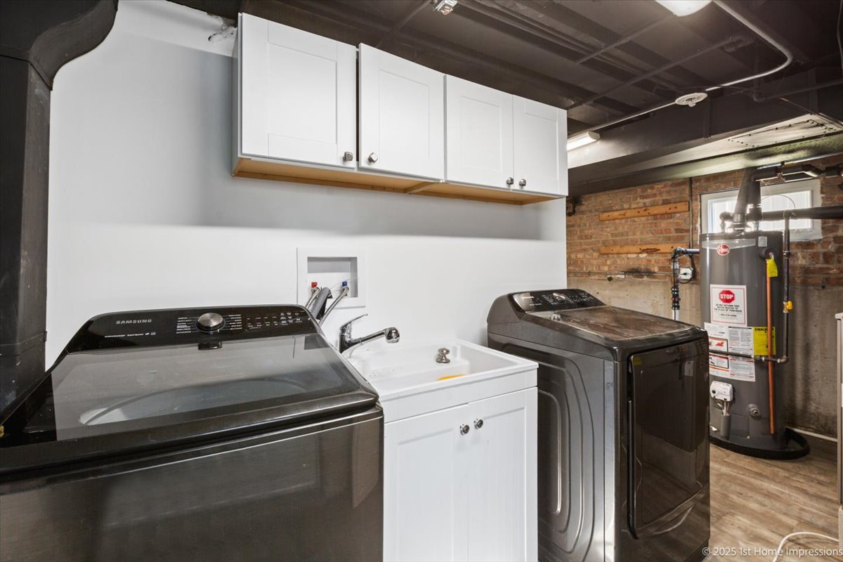 4325 Adeline Drive, Oak Lawn, IL 60453