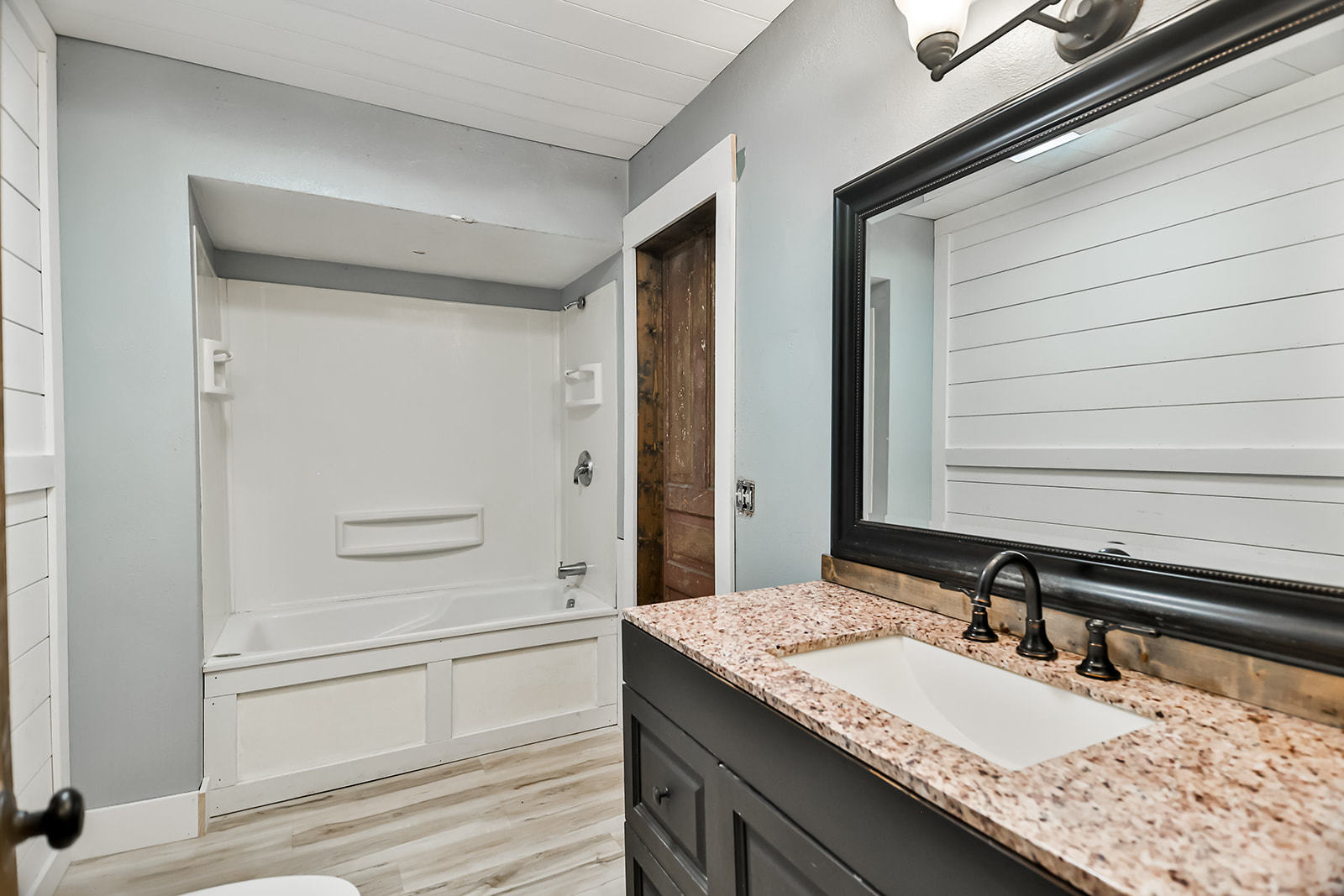 3579 S Bend Road, Rockford, IL 61109