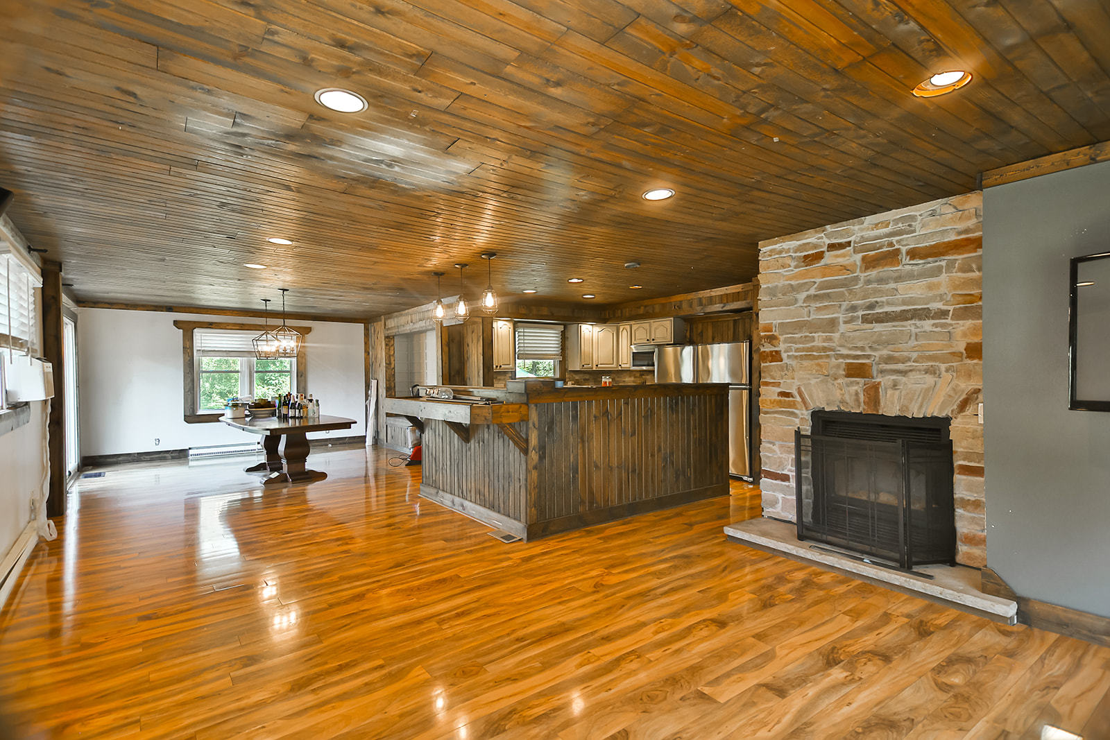 3579 S Bend Road, Rockford, IL 61109