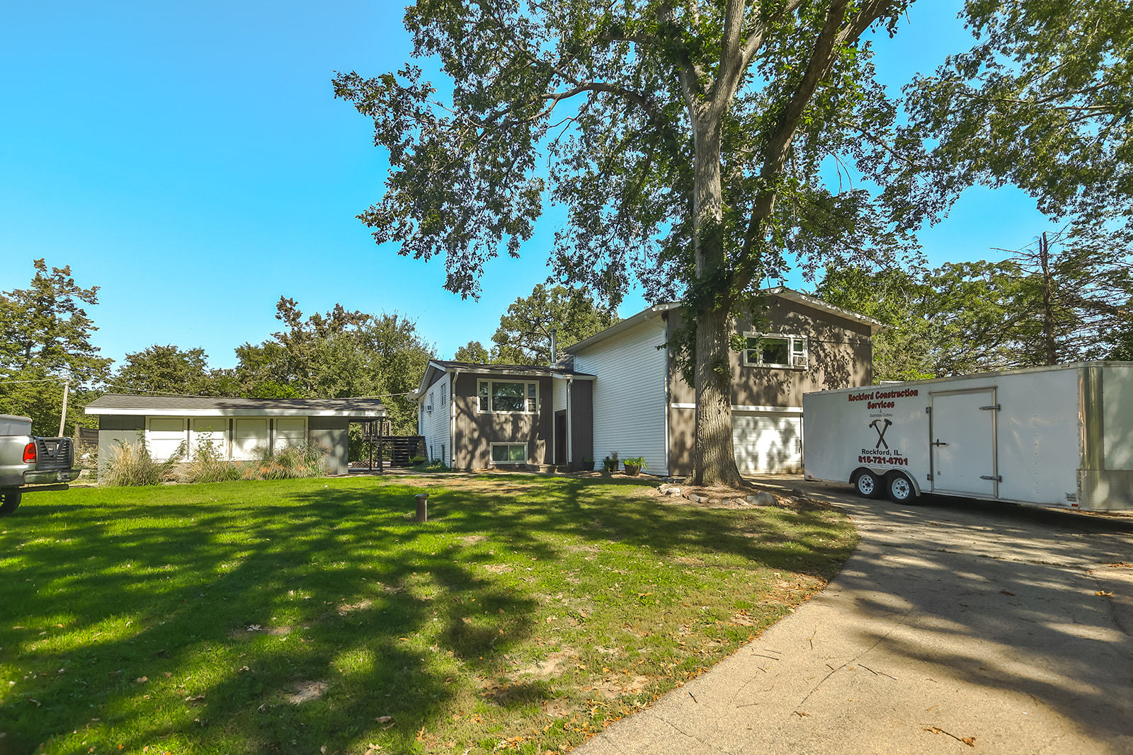 3579 S Bend Road, Rockford, IL 61109