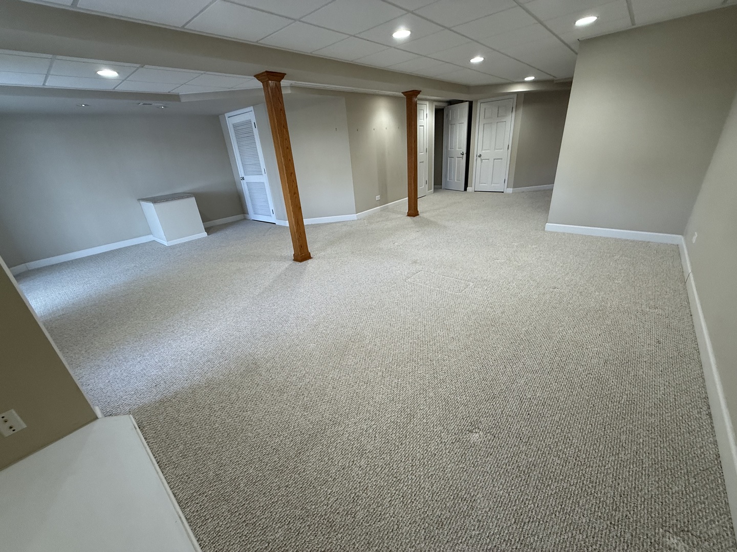 153 Fulbright Lane, Schaumburg, IL 60194