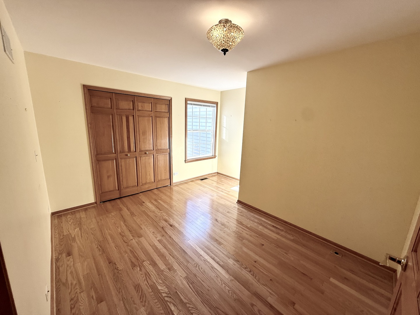 153 Fulbright Lane, Schaumburg, IL 60194