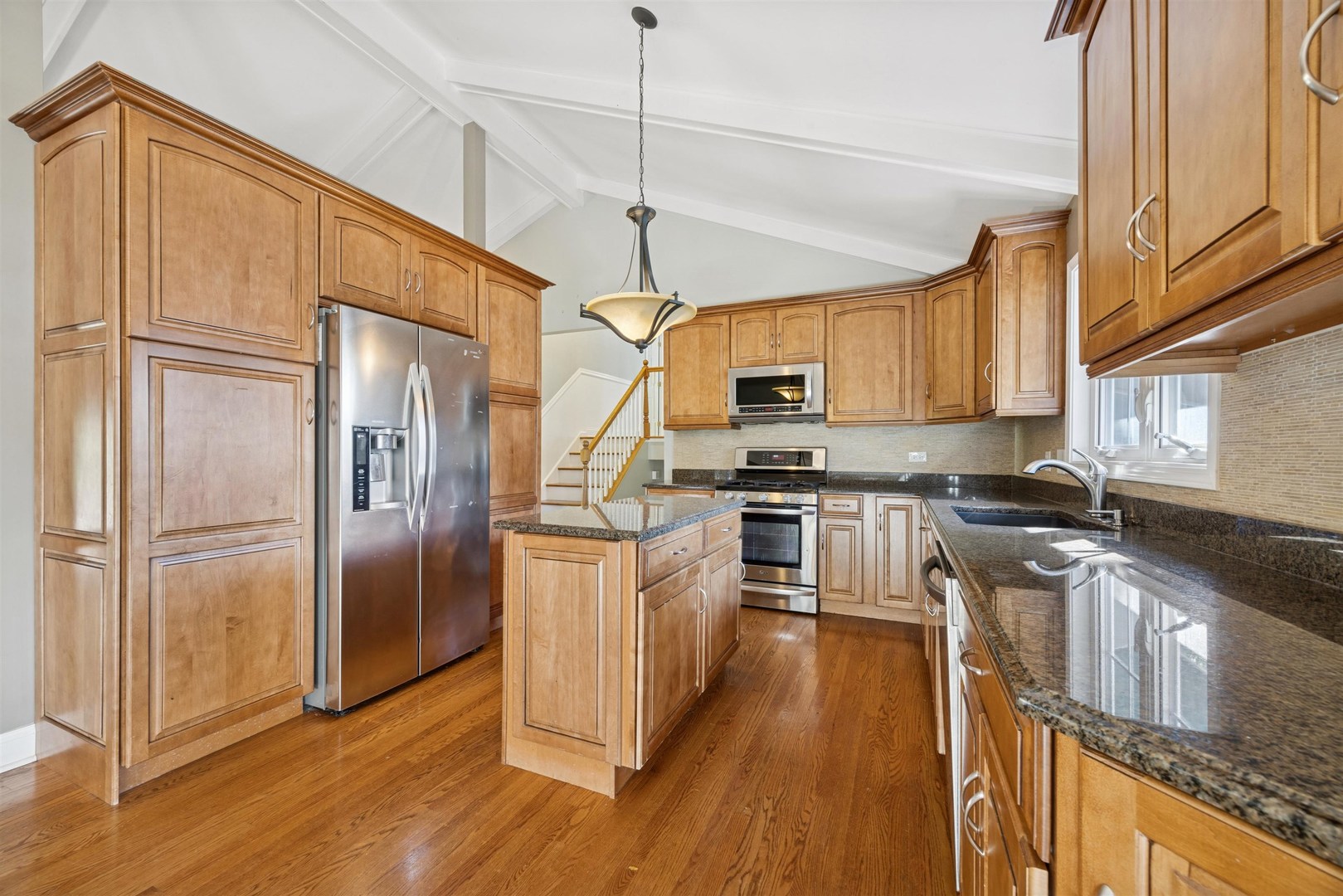 1116 HIDDEN SPRING Drive, Naperville, IL 60540