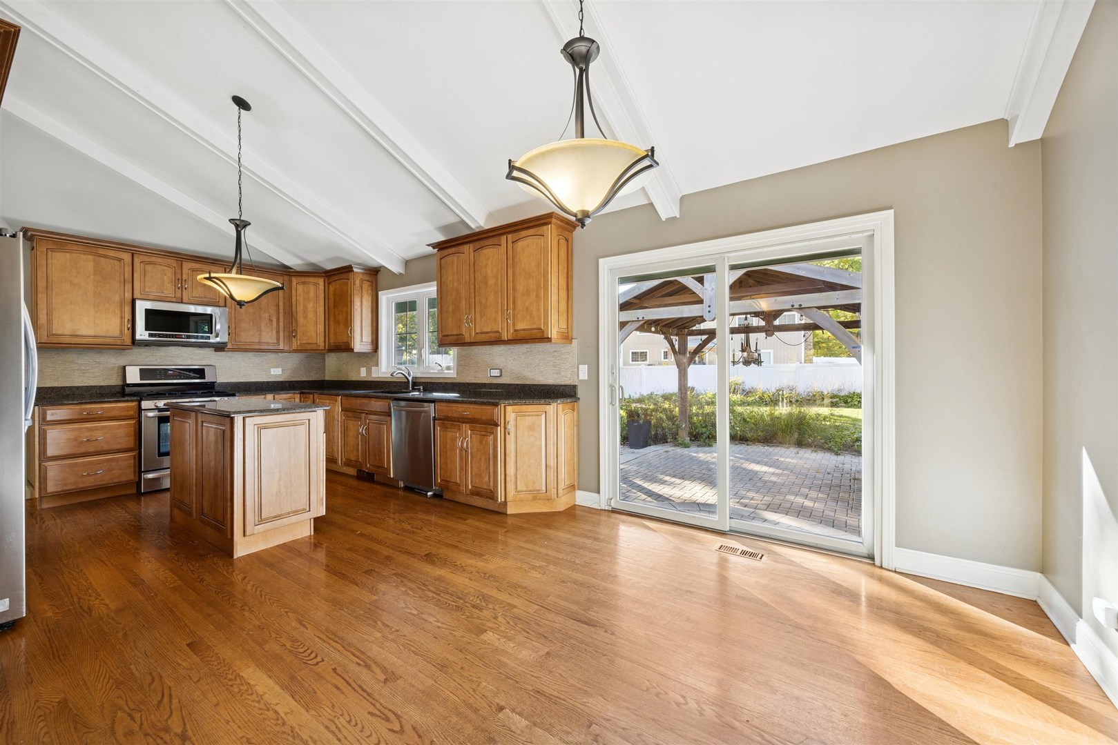 1116 HIDDEN SPRING Drive, Naperville, IL 60540