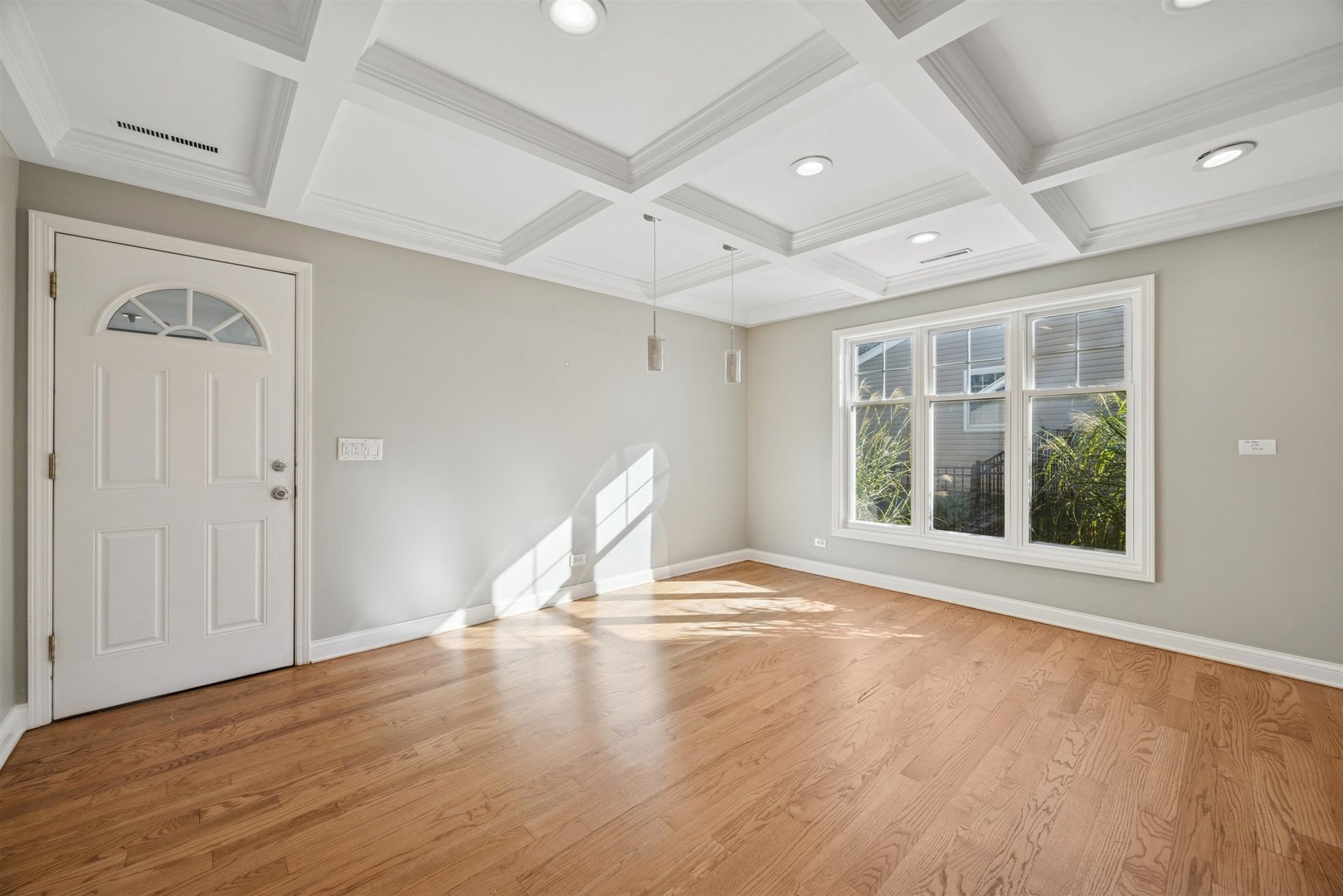 1116 HIDDEN SPRING Drive, Naperville, IL 60540