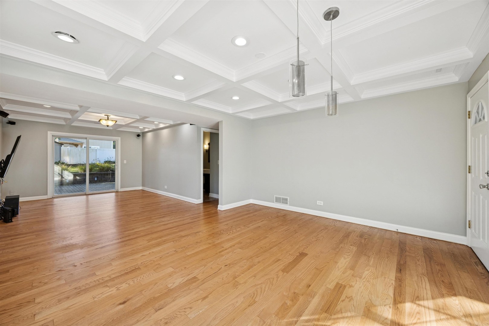 1116 HIDDEN SPRING Drive, Naperville, IL 60540